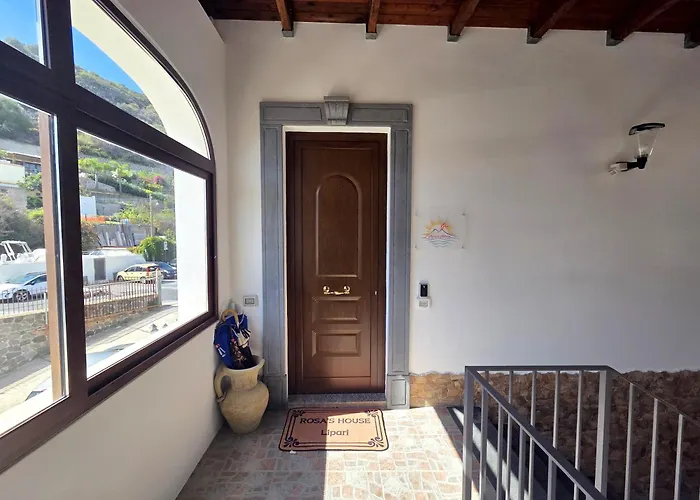 Rosa'S House